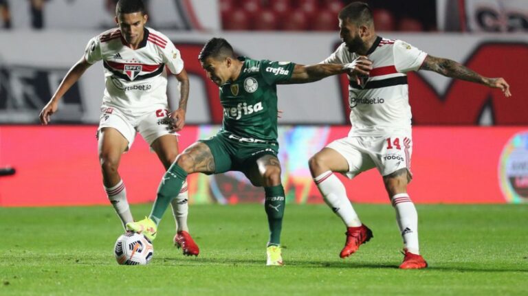 Palmeiras x São Paulo: veja escalações, desfalques e arbitragem