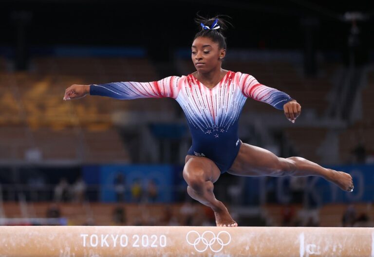 Simone Biles é a atleta mais influente do mundo, segundo site; Neymar é 31º