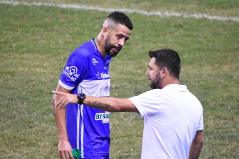 Contra o Tigre, Galo mira retomada da liderança do Acreanão-2021