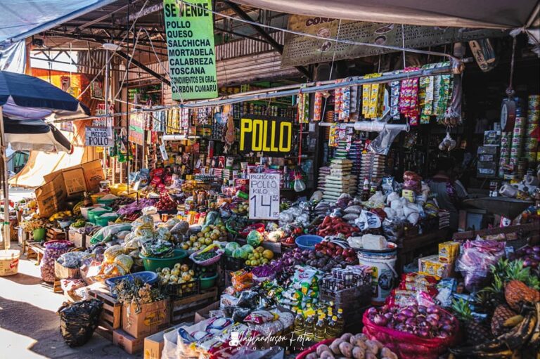 Mercearia em Cobija, Pando, Bolívia ⁣