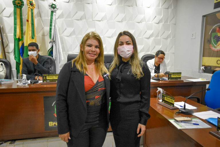 Câmara de Brasiléia retorna de recesso e Fernanda Hassem comemora reabertura dos trabalhos