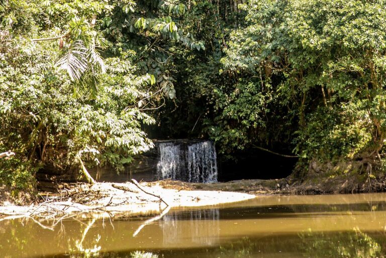 Cachoeira na Serra do Divisor