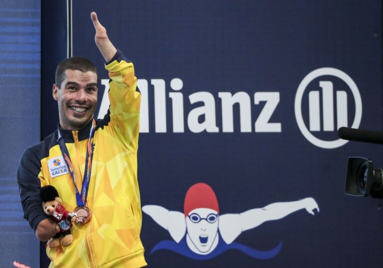Brasil nas Paralimpíadas (25/26): chances de medalha na natação e hipismo