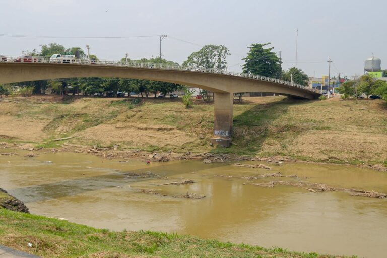 Governo instala motobomba mais potente para garantir o abastecimento de água em Rio Branco