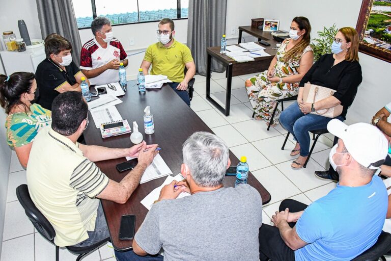 Debate de melhorias: Prefeitura de Cruzeiro do Sul recebe representantes dos sindicatos da saúde