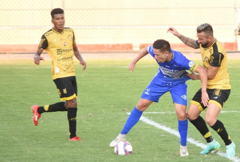 Sem aspiração na Série D, Galo perde para o Castanhal-PA