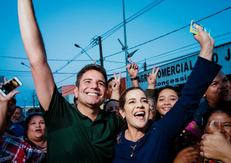 “A Mara que me foi apresentada é outra”, diz Gladson após ser chamado de ‘Rei de Araque’ por deputada