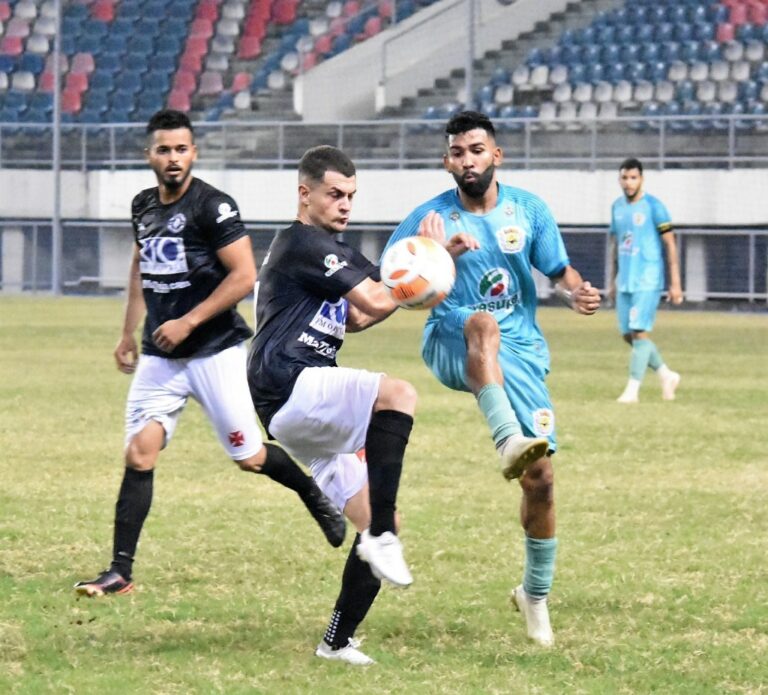 Galvez mostra eficiência contra o Vasco e fica perto da vaga no returno