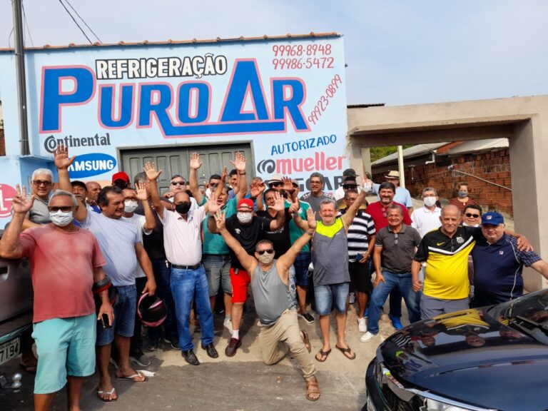 De volta ao passado: amigos de juventude se encontram 40 anos depois, em Cruzeiro do Sul