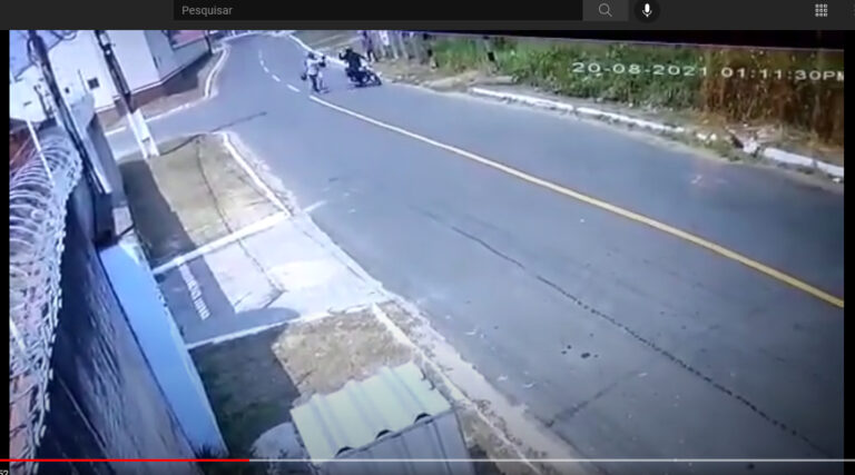 Cruzeiro do Sul: homem tem moto roubada em plena luz do dia por assaltantes armados