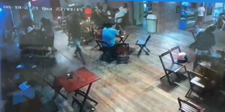 VÍDEO: vereador de Sena Madureira é agredido em bar com amigos; ‘Edema facial e dano no dente’