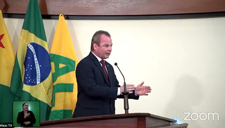 Em retorno ao presencial, Longo exalta trabalhos realizados pela Aleac e elogia gestão de Gladson no combate à corrupção