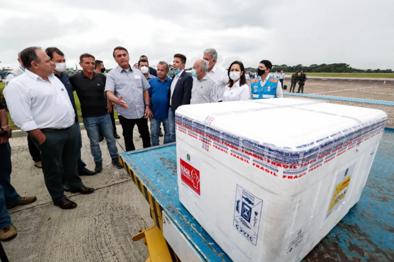 Após Sesacre pedir ‘pausa’ no envio de novas doses, AC recebe mais de 100 mil vacinas contra Covid-19