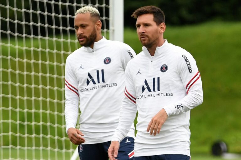 Messi e Neymar são relacionados para estreia do PSG na Champions; Ramos, Verratti e Di María estão fora