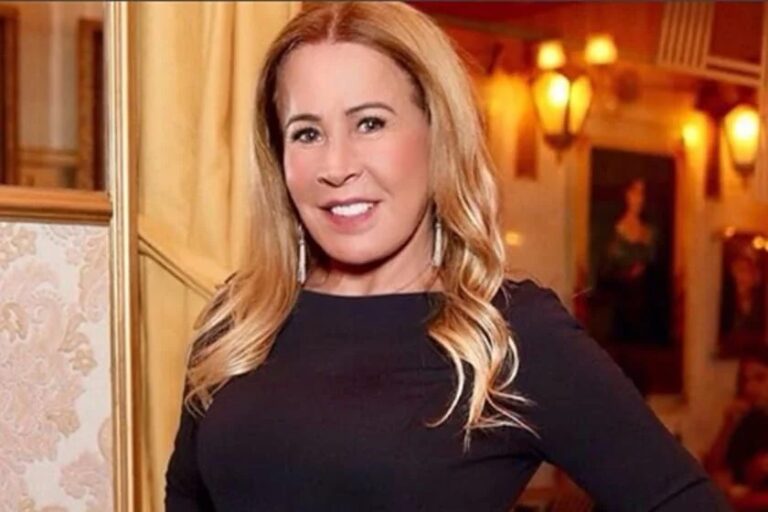 Aos 63 anos, Zilu arrasa em selfie e corpaço gera euforia em fãs