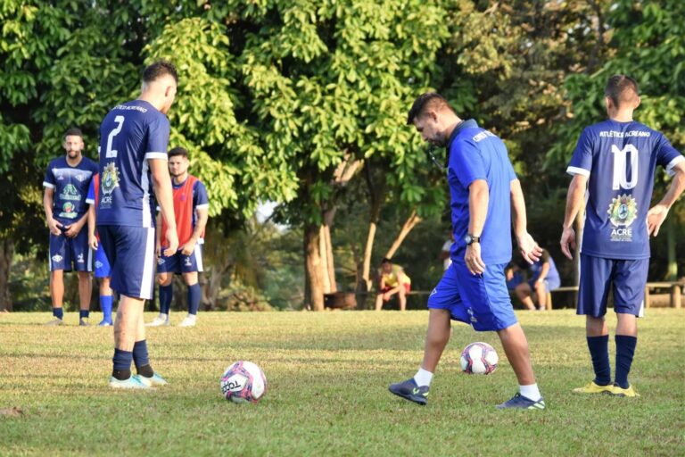 Galo paga pendência na Fifa e aguarda liberação do BID