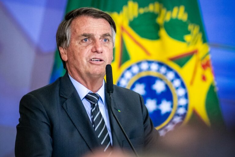 54% reprovam gestão Bolsonaro na pandemia, aponta Datafolha