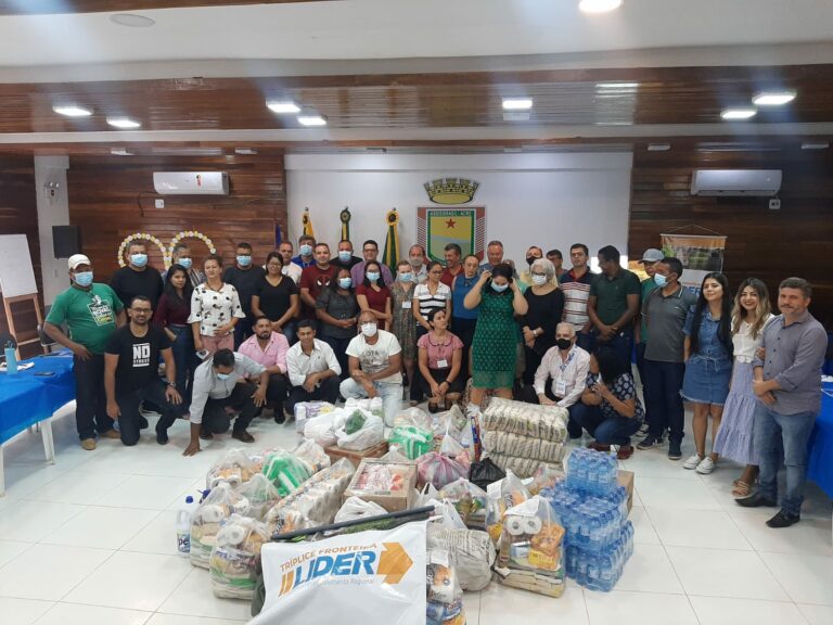 Em Assis Brasil, projeto LIDER do Sebrae realiza doação à Cáritas Diocesana