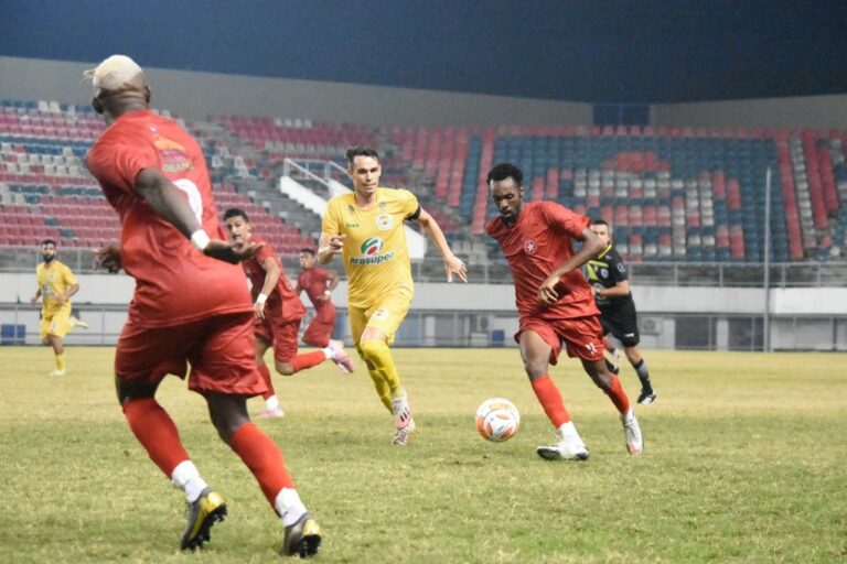 Estrelão está a um empate do título do returno do Acreanão