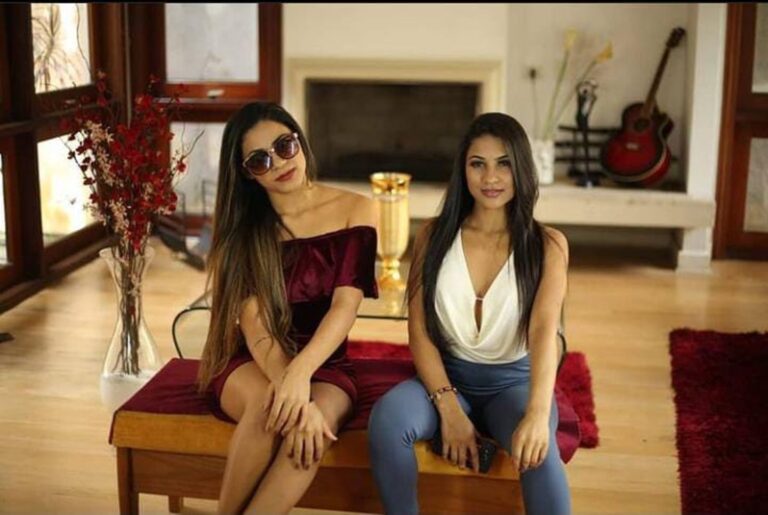 Dupla sertaneja acreana Dely & Diely lança primeiro EP da carreira pela Universal Music Brasil em São Paulo