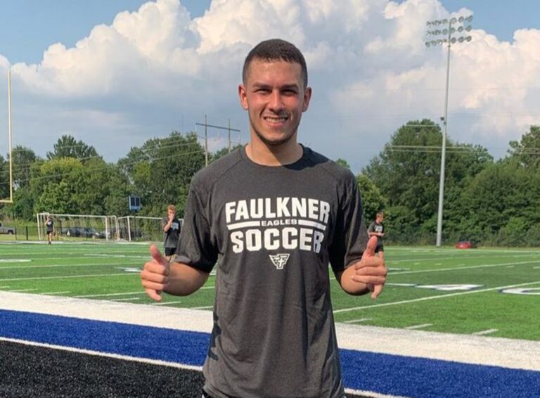 Jogador acreano estreia em time dos EUA neste sábado; Restaurante transmite ao vivo