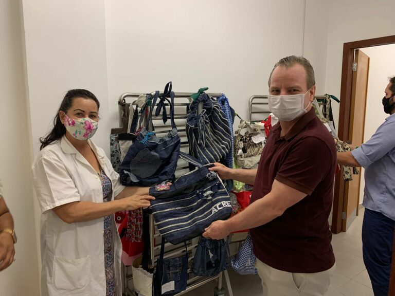 Pedro Longo apoia projeto “Costura Criativa”, que leva renda a famílias com matéria prima de fácil acesso