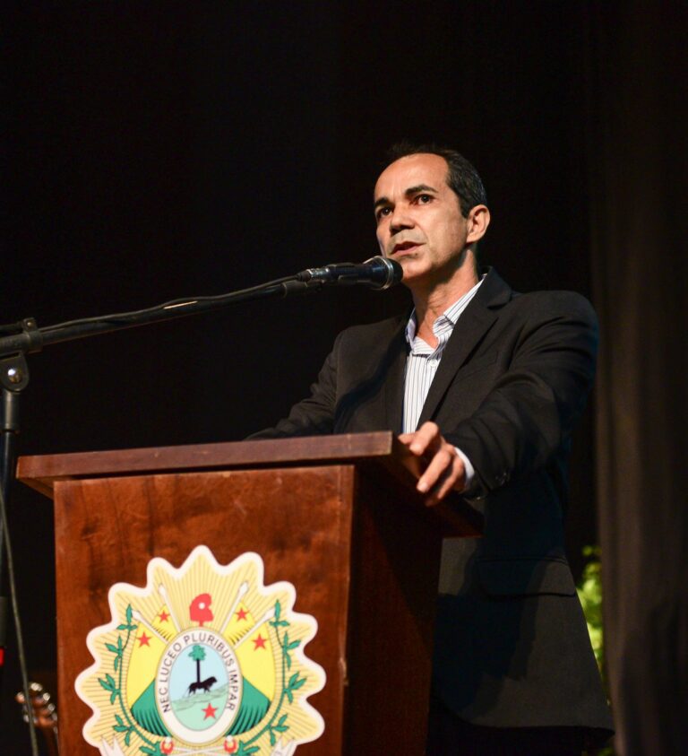 “Não tem como falar da história de Cruzeiro do Sul sem falar da Igreja Católica”, diz prefeito Zequinha Lima