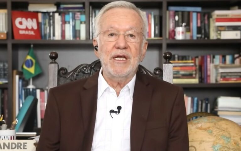 Após defender tratamento precoce contra Covid-19, Alexandre Garcia é demitido da CNN