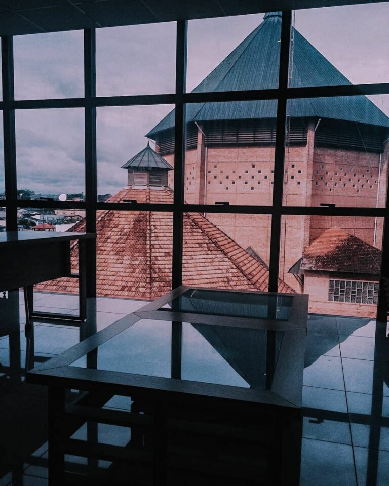 Sipam emite alerta para fortes chuvas na região do Juruá; confira previsão do tempo para esta sexta