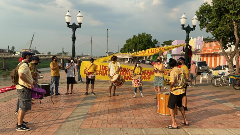 Manifestação contra Bolsonaro na Gameleira, em Rio Branco, registra movimentação tímida; fotos e vídeos