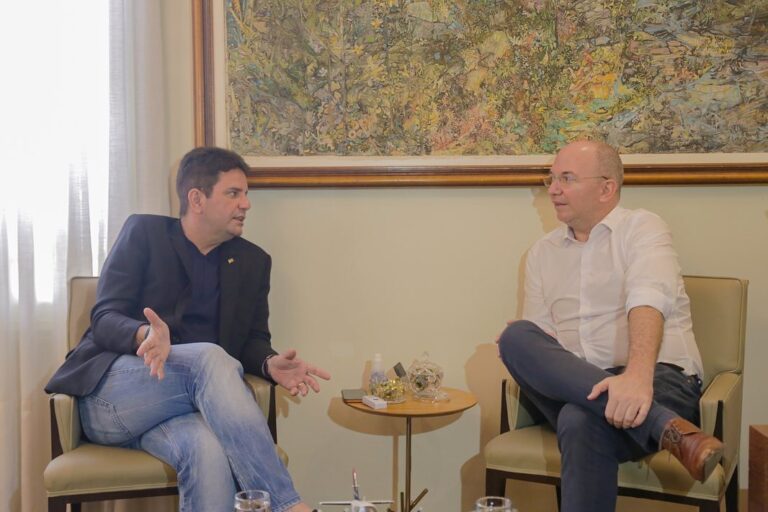 Em reunião com Gehlen Diniz, Gladson Cameli reafirma que ponte do Segundo Distrito de Sena será construída