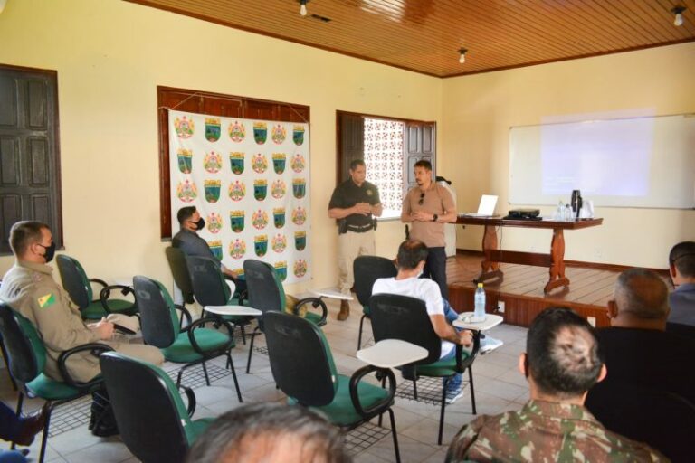 Encontro entre empresários e poder público busca combater roubos e furtos em Cruzeiro do Sul