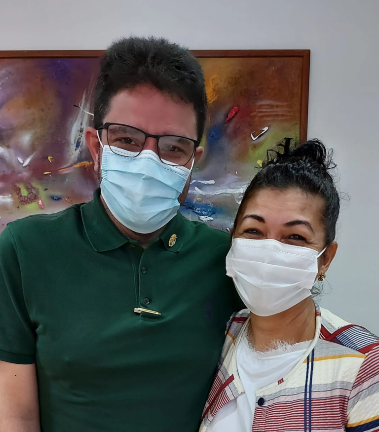 Uma semana após ‘pedido de demissão’ de Sinhasique, Gladson ainda não tem nome para o cargo