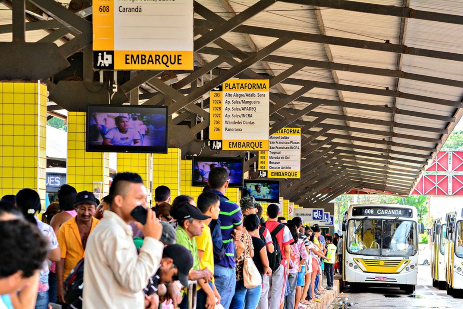 Linhas de transporte público de Rio Branco serão ampliadas em dias de prova do Enem