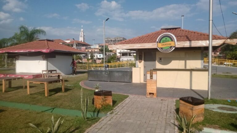 Dono de boteco que estava foragido da Justiça é assassinado a tiros em estabelecimento