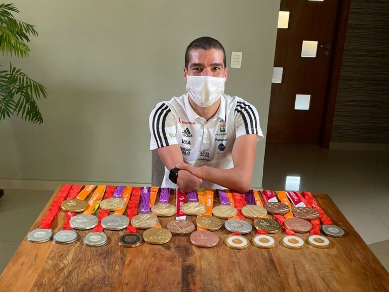Maior nome paralímpico do Brasil, Daniel Dias se aposenta e cumpre promessa que fez aos filhos