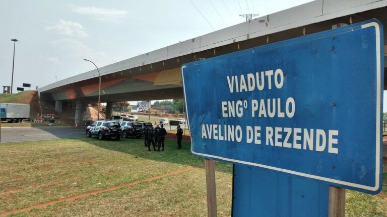Perícia identifica como morador de rua homem encontrado ‘mumificado’ em vão de viaduto
