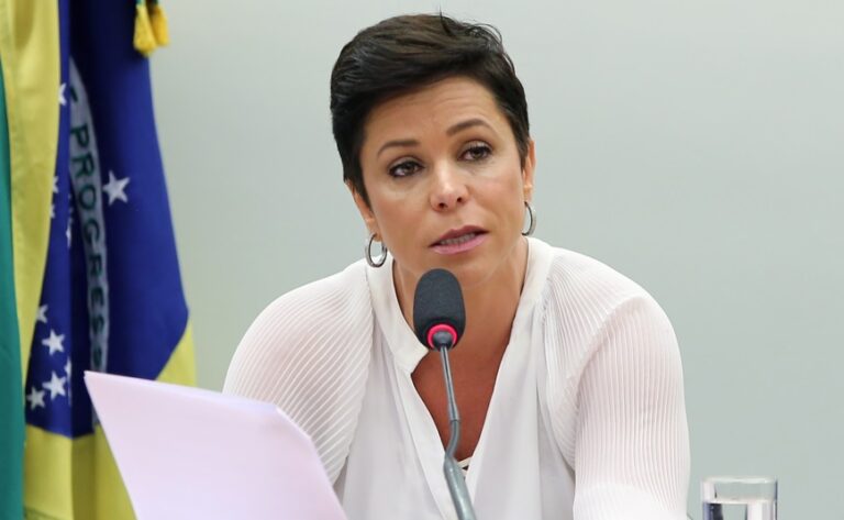 PTB anuncia expulsão de Oswaldo Eustáquio e da filha de Roberto Jefferson