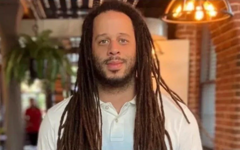 Polícia investiga assassinato de autor de livro sobre Marielle e verdade vem à tona: “Perseguido”