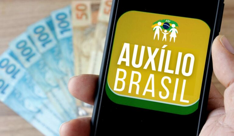 Preciso fazer outro cadastro para receber o Auxílio Brasil de R$ 600?