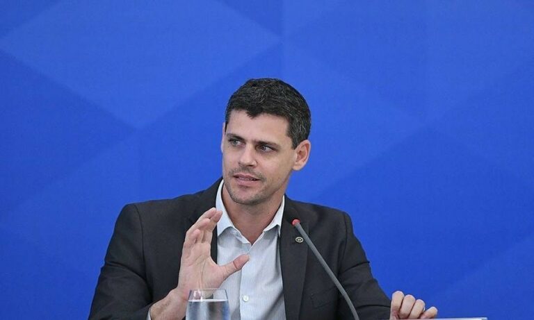 Secretário do Tesouro pede demissão do Ministério da Economia