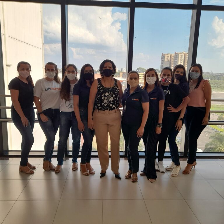 Semana Interna de Prevenção de Acidentes do Trabalho realizada no Centro Universitário Uninorte faz alusão ao Outubro Rosa