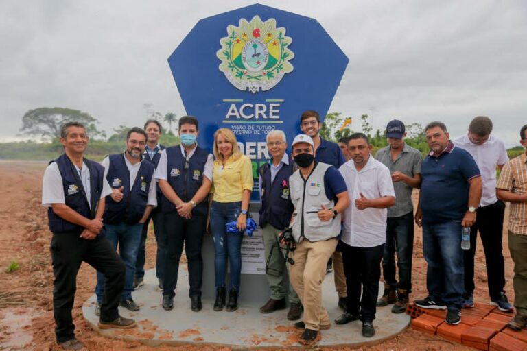 10 meses após interdição, Governo entrega obras do aeródromo de Porto Walter