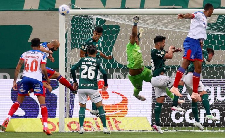 Bahia x Palmeiras: onde assistir, horário e escalações