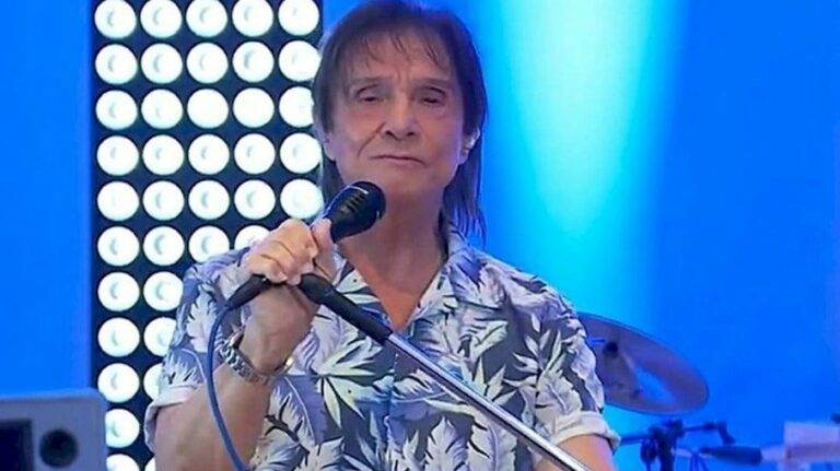 Roberto Carlos detalha acidente na infância que o fez perder a perna