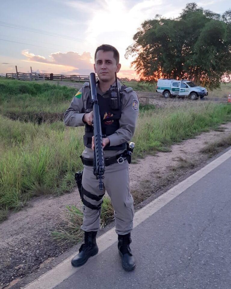 Tenente Fábio Diniz assume o comando do 8º BPM, em Sena Madureira