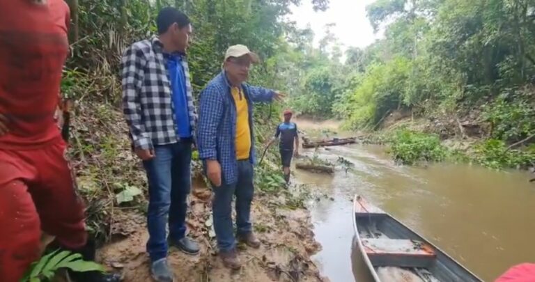 Após destinar emenda, Gonzaga acompanha de perto limpeza de rios e igarapés de Porto Walter