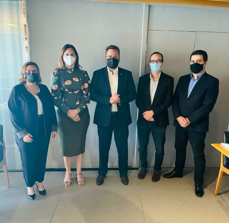 Deputado Alan Rick, SESACRE e Hospital Albert Einstein constroem parceria para telemedicina no Acre