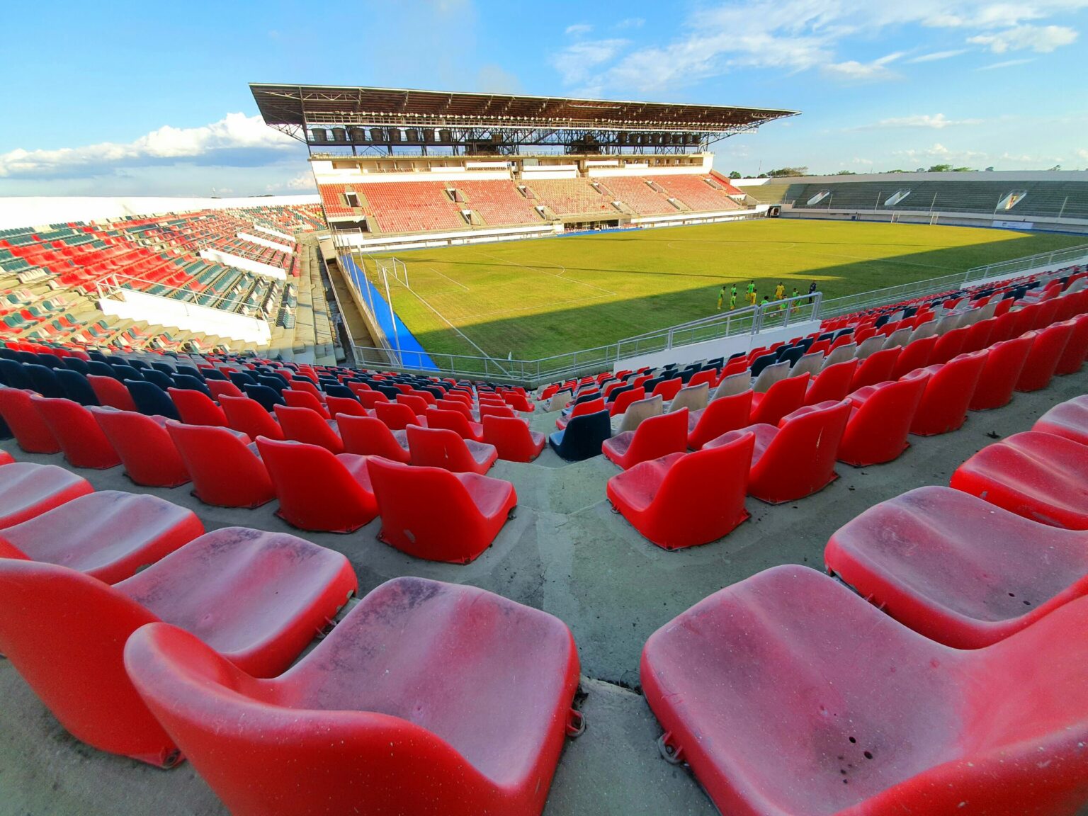 Arena da Floresta será reformada com investimento de R$ 1,5 milhão, diz SEE