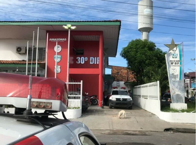 Briga de família termina com padrasto morto e enteado preso em Manaus